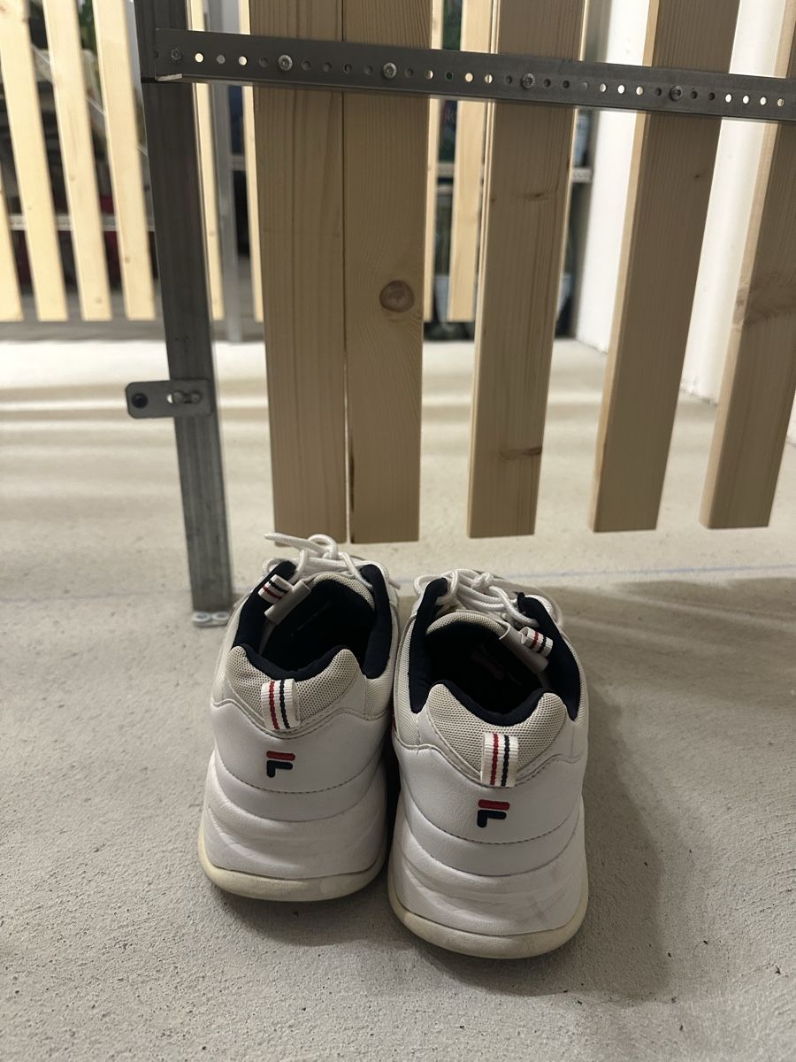 Fila Scarpe da uomo: Fila Sneaker, Gr. 40, Weiss Rot – Usato da Dübendorf venduto da Magis_Stuff 3