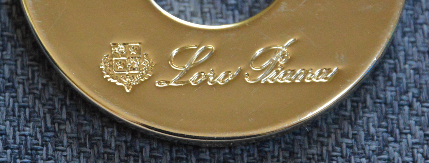 Ciondoli: Loro Piana Anhänger /  pendentif – Usato da Collonges venduto da Auganien 4
