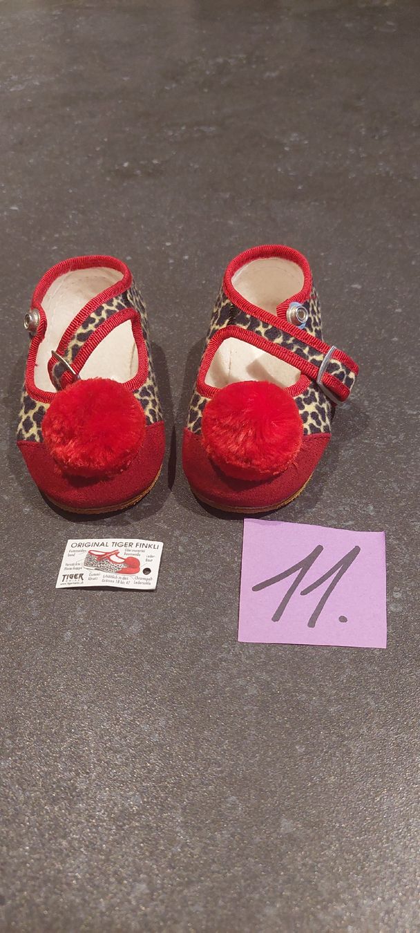 Tiger Swiss Schuhe für Jungen: Tiegerfinkli original  Grösse Nr.17 – Neu (gemäss Beschreibung) aus Muri AG von nindo1