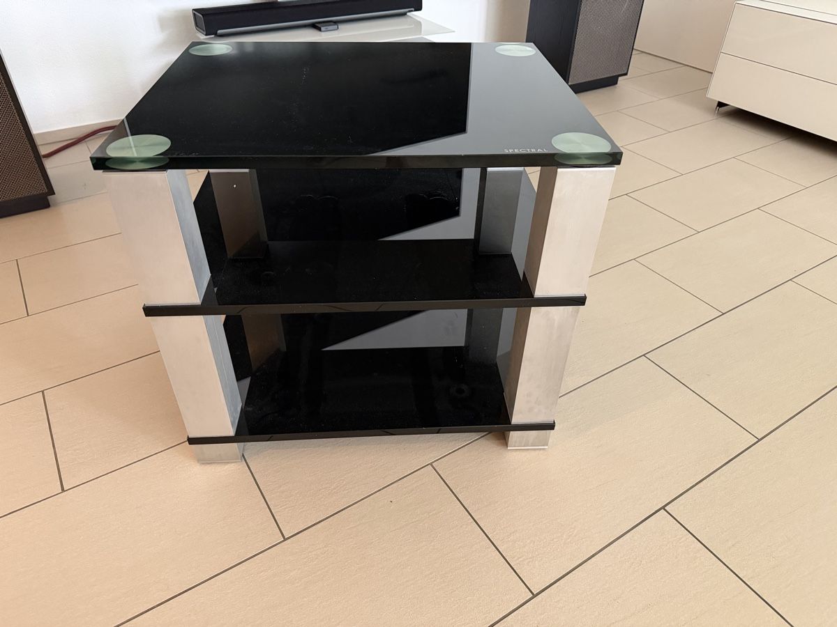 Spectral Wandhalterungen: SPECTRAL HI-FI Rack – Gebraucht aus Rapperswil SG von Whitecielo