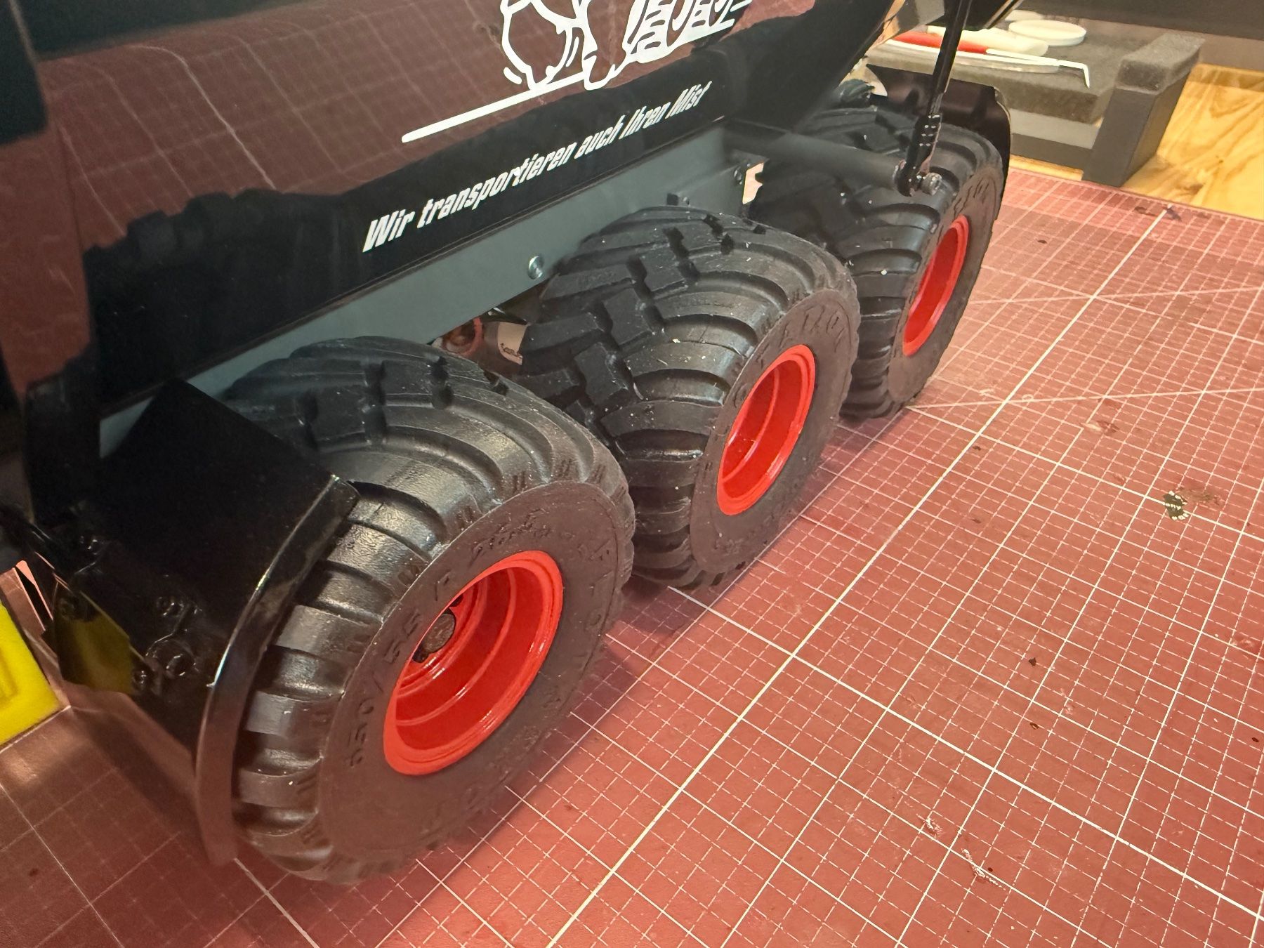 RC Kits de montage: Krampe Kipper – Neuf (Voir description) à Sursee par adrian123 2