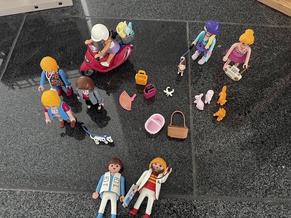 Playmobil Jouets: Playmobil Shoppingcenter – D'occasion à Rothrist par fiore09 2