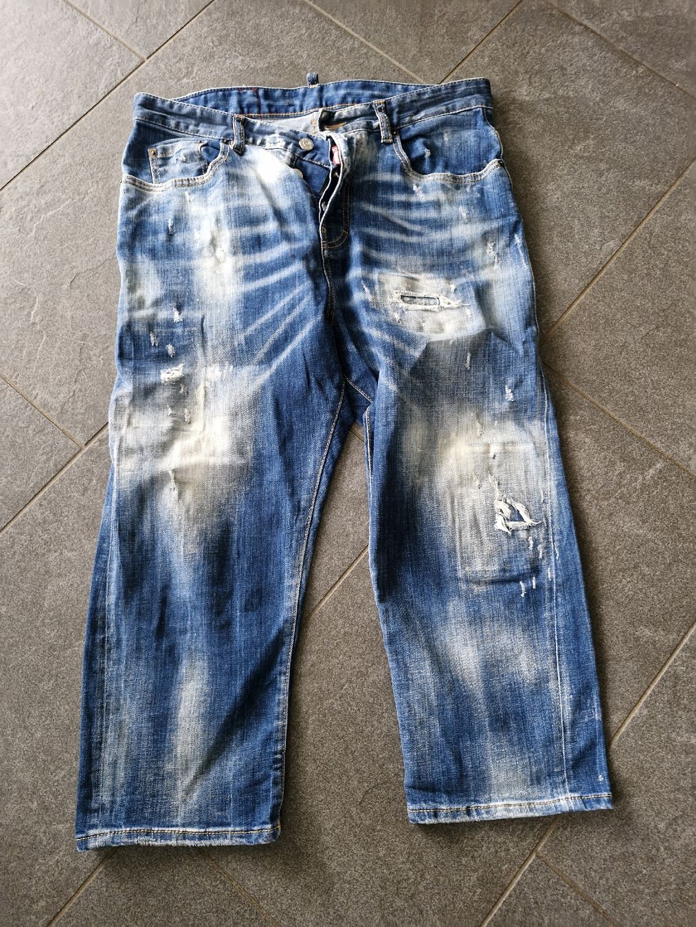 Jeans: Dsquared2 Jeans – Gebraucht aus Hendschiken von Winkel10