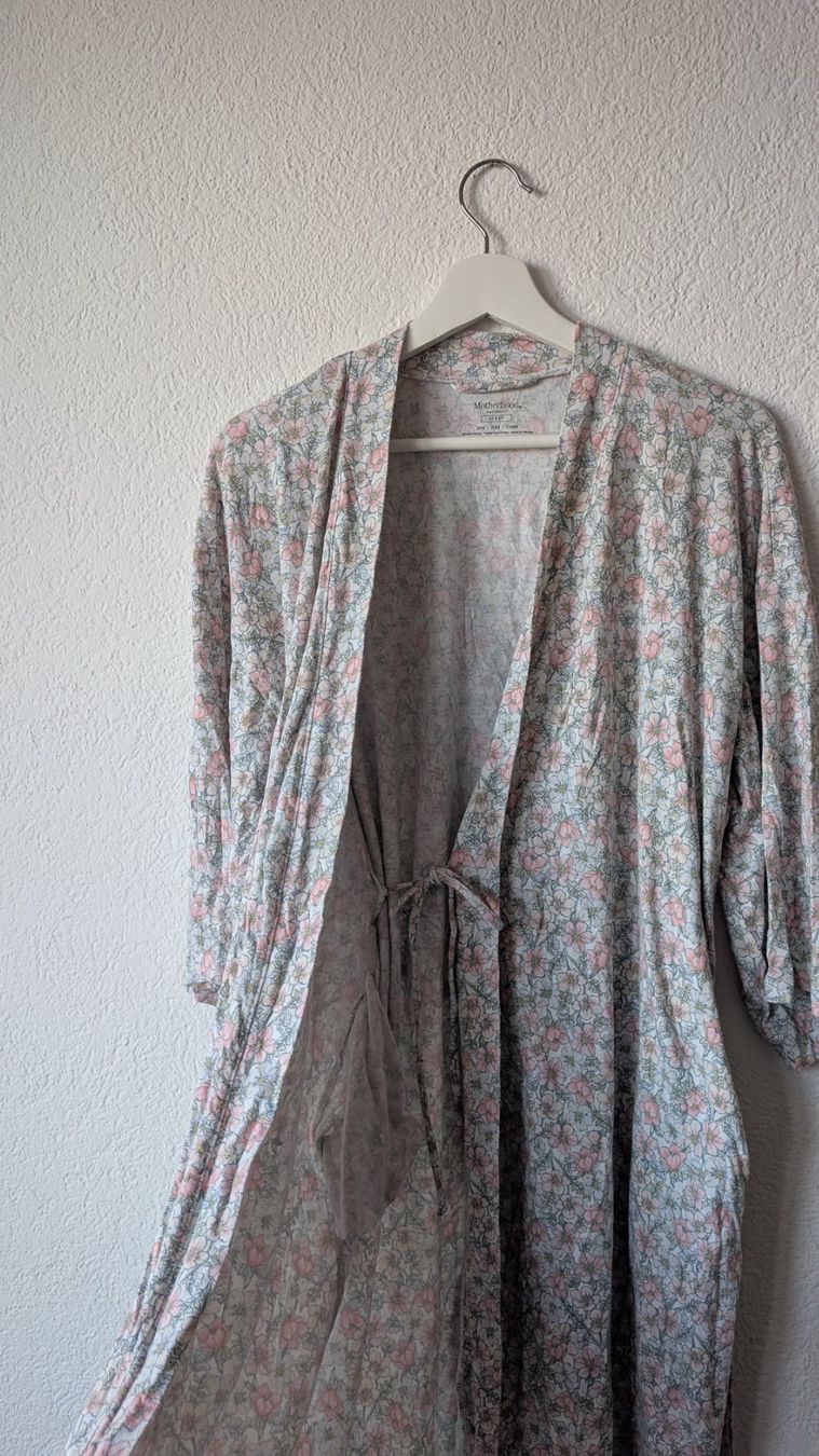 Bademäntel: Maternity nightrobe – Gebraucht aus Zürich von dominko 2