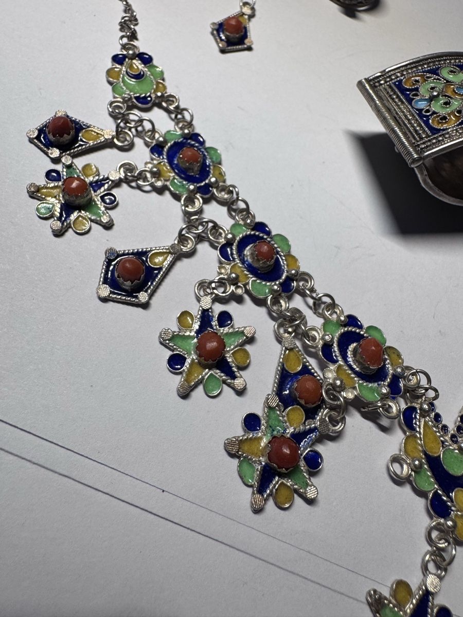 Altri gioielli: Superbe parure bijoux anciens argent émaillé corail – Usato da Vésenaz venduto da Angela.C3 8
