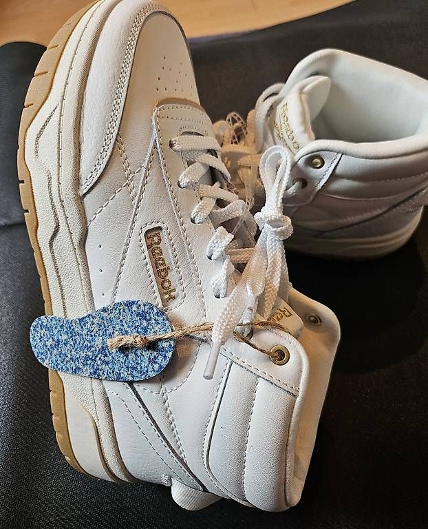 Chaussures femmes: Reebok neu mit Originaletikette – D'occasion à Ehrendingen par Beauty10 3