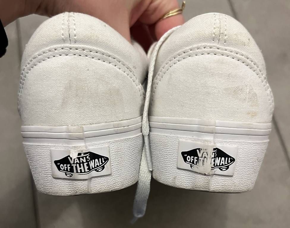 Scarpe da uomo: VANS OLD SKOOL PLATTFORM WEISS – Usato da Zürich venduto da bekkabra 2