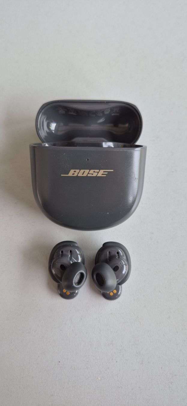Bose Cuffie: Bose QuietComfort Earbuds II mit Ladecase – Usato da Cham venduto da WhiskyCham 1