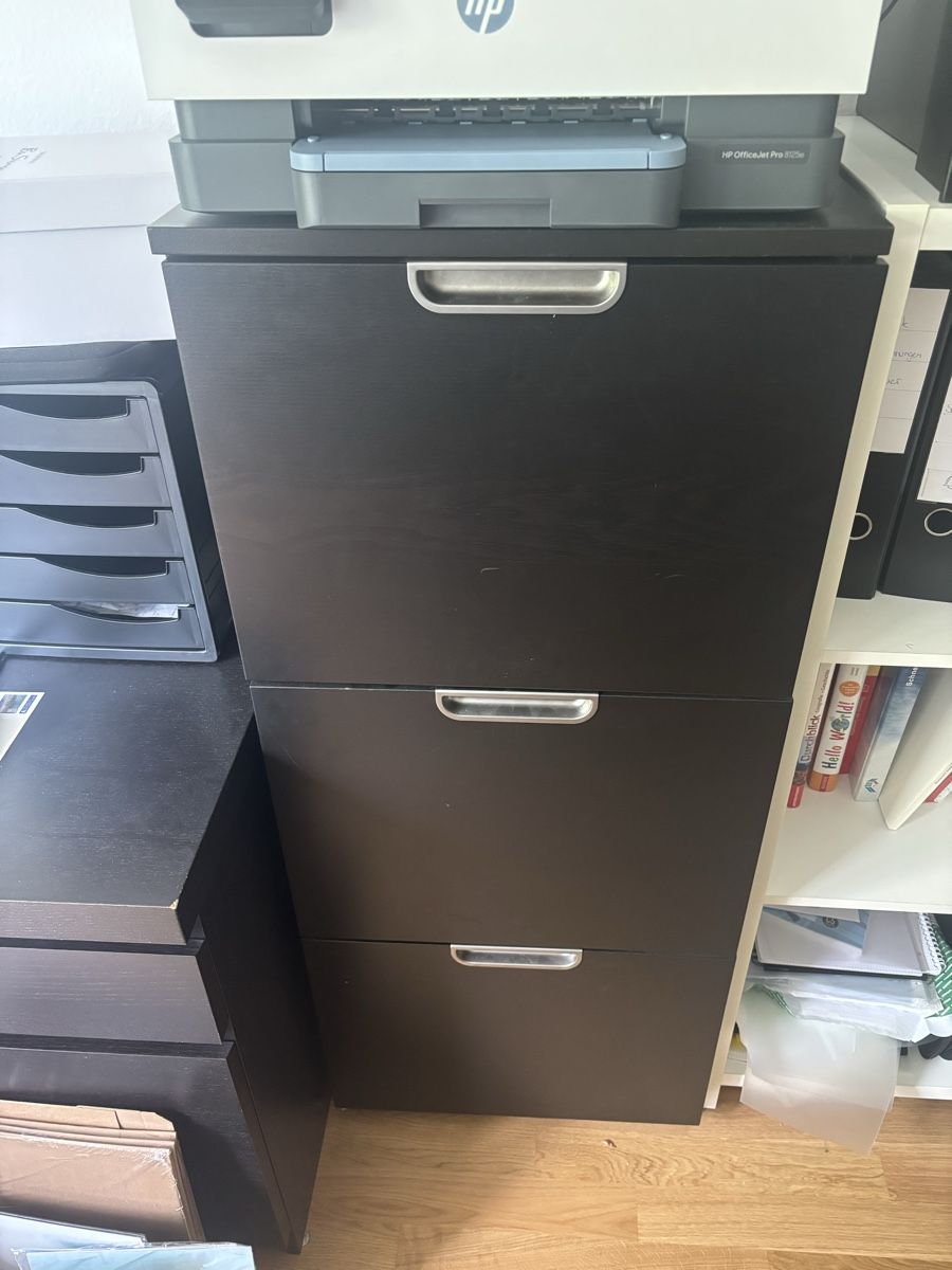 Koffer & Taschen: Aktenschrank – Gebraucht aus Bern von Fuazgo 1