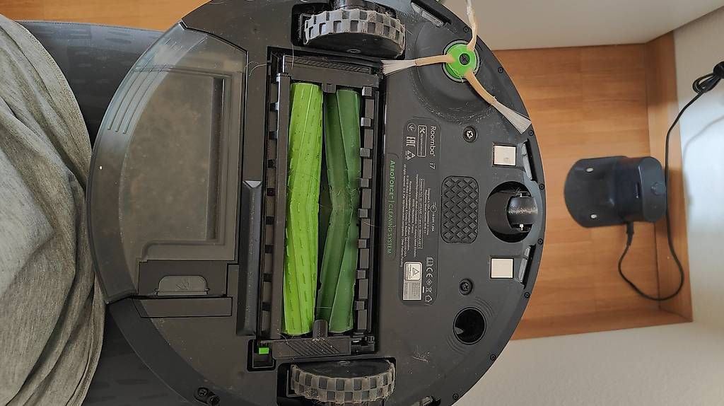 Aspirapolveri & Accessori: Roomba i7 vacuum – Usato da Allschwil venduto da LauraDlnv 2