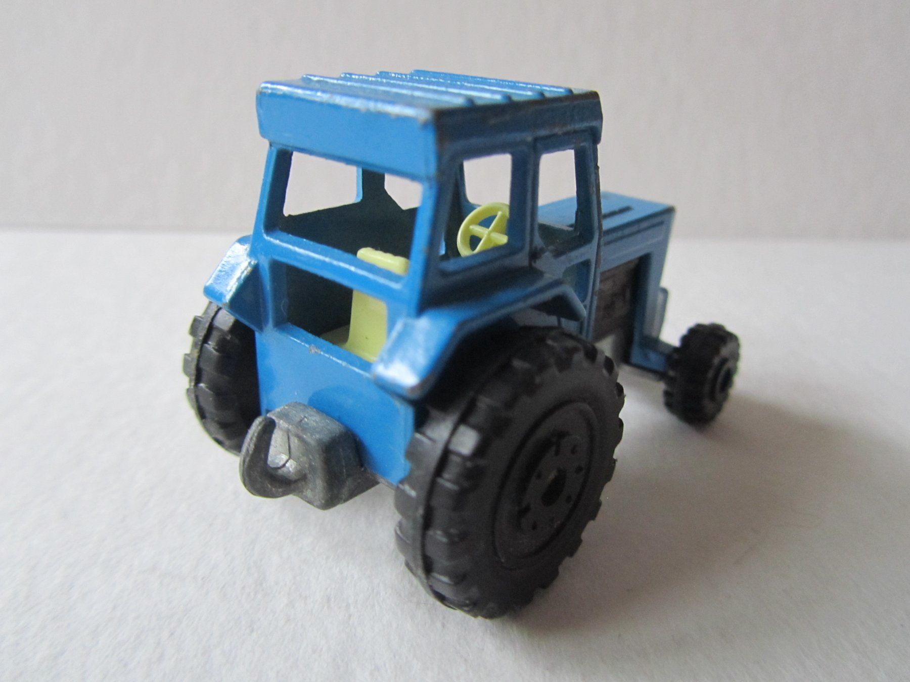 Matchbox Voitures modèles: Ford Tractor, Matchbox Superfast, Nr. 46C – D'occasion à Weiningen ZH par dietsch57 3