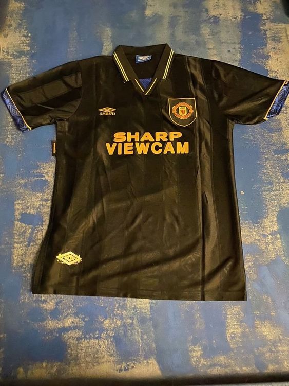 maillot eric cantona manchester united