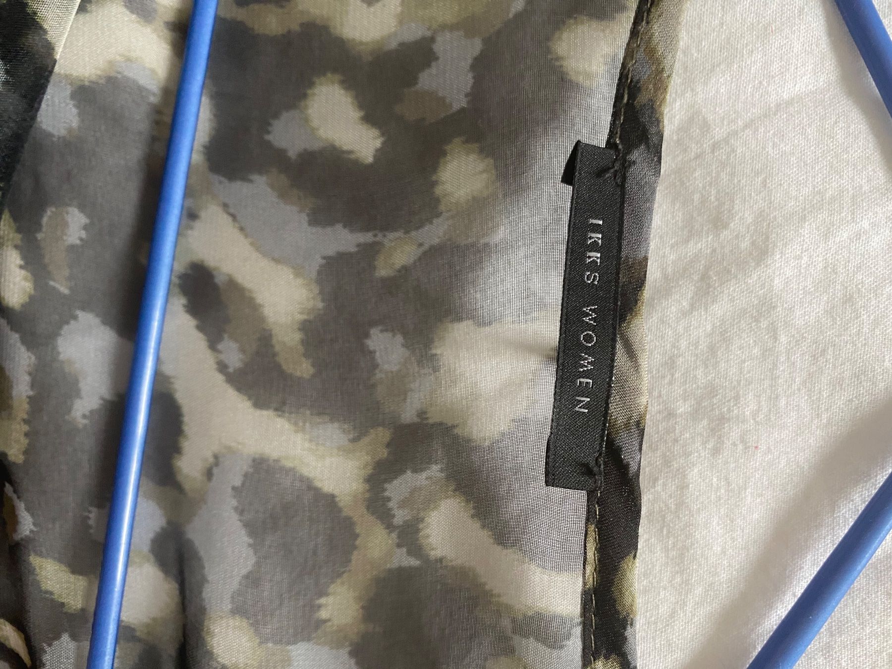 IKKS Top: Top ikks woman taille 40 – Usato da Küssnacht am Rigi venduto da CALIFRASQUI 2