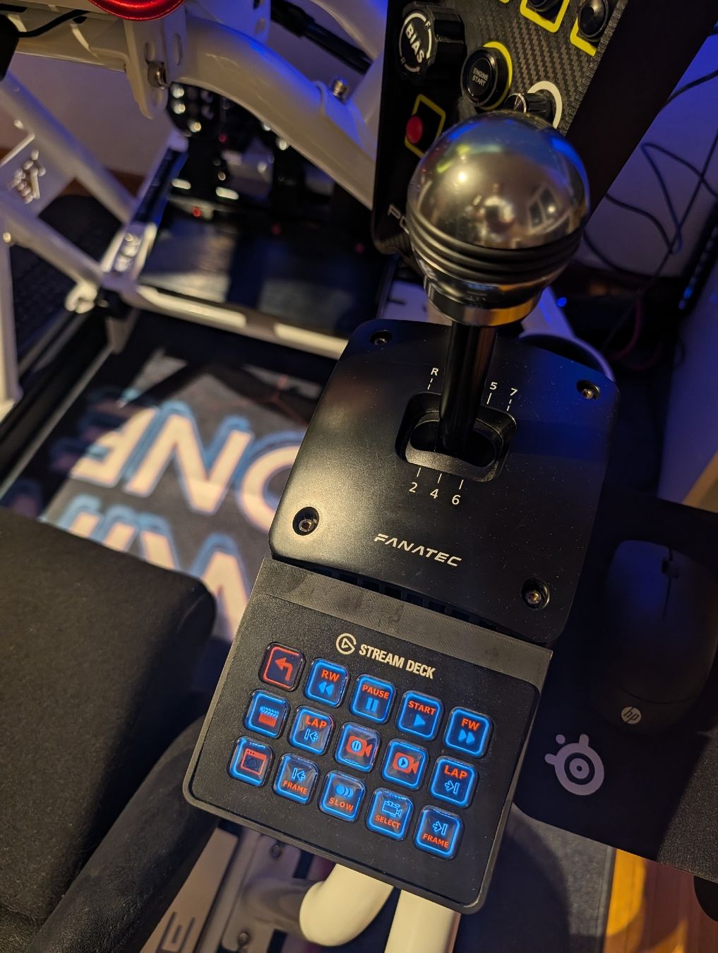 Elgato Sistema di controllo: Support Stream Deck Fanatec – Sim Racing – Nuovo (secondo la descrizione) da Crissier venduto da JMCRS
