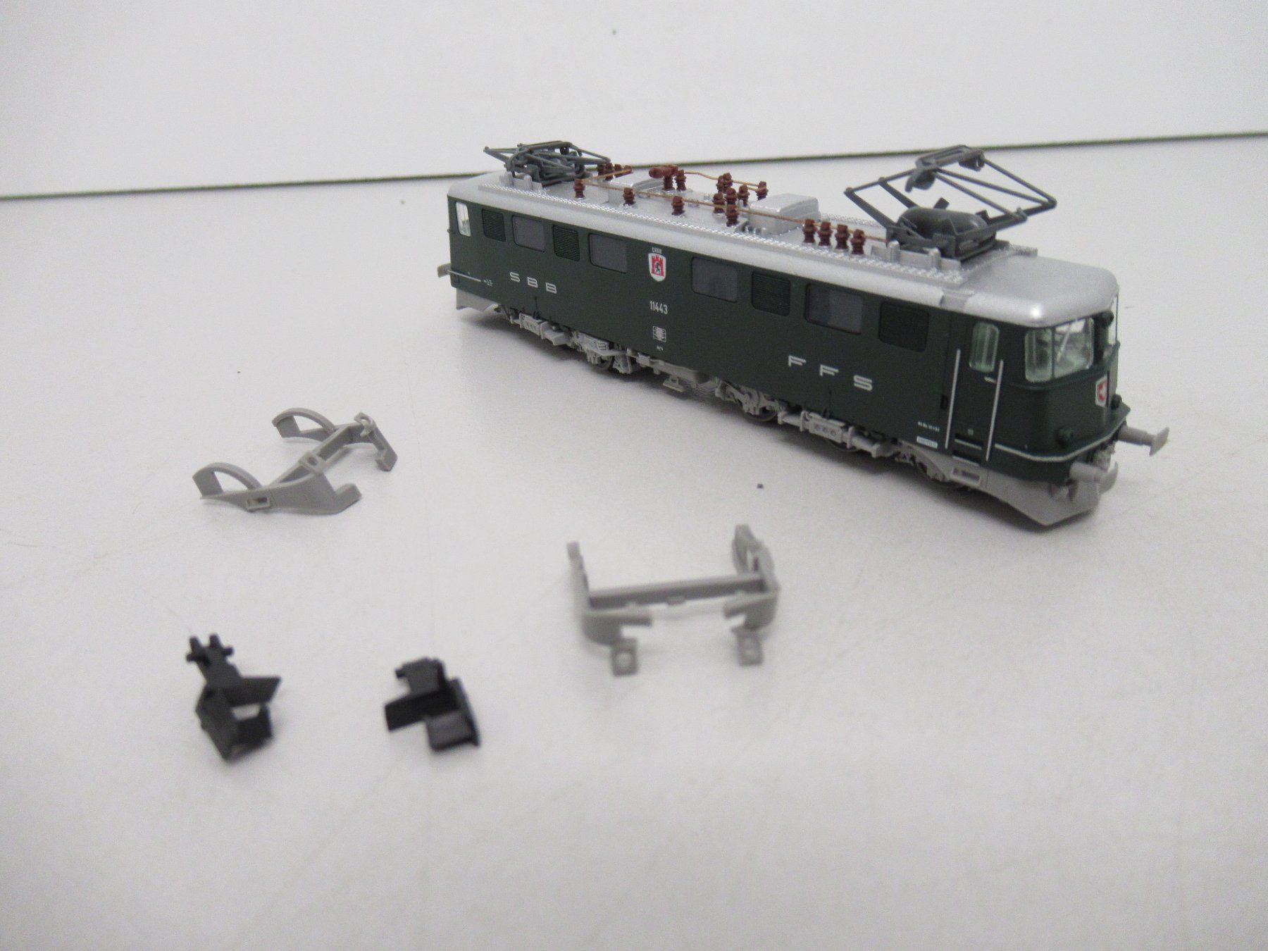 Fleischmann Modellini di ferrovie: Fleischmann 737201 E-Lok Ae 6/6 SBB CFF FFS DC Analog Spur N – Usato da Basel venduto da mhmarken 6