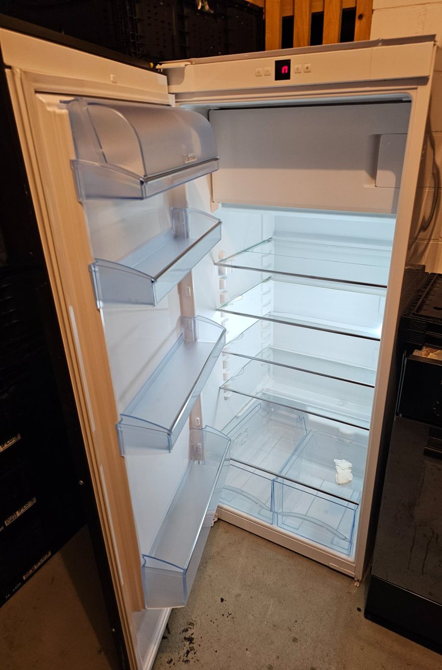 Frigoriferi: Electrolux Einbaukühlschrank Khlschrank 126 – Usato da Hitzkirch venduto da topmarken 2