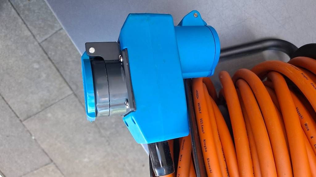 Kabel: CEE16 Kabelrolle – Gebraucht aus Neudorf von Kabl 2