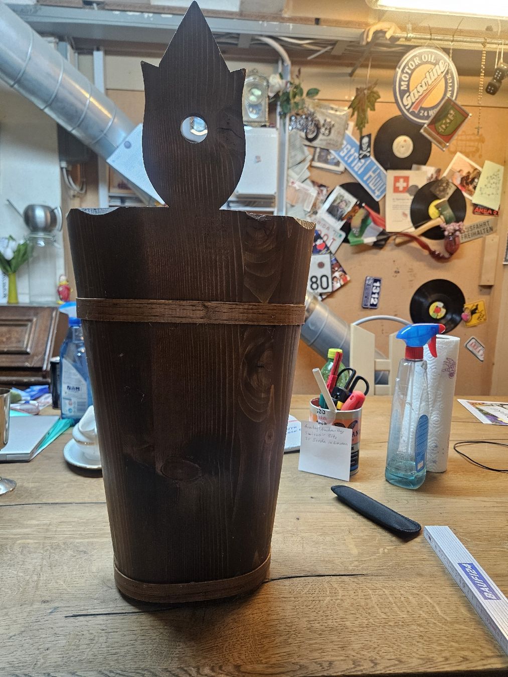 Autres meubles de bureau: Schirmständer Holz Handbemahlt (D) – D'occasion à Rorschach par TimelessTrading 2