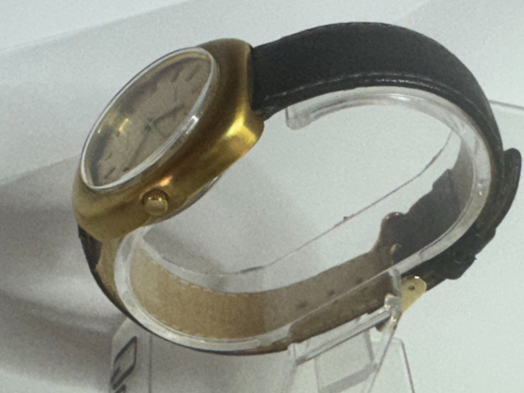 Girard-Perregaux Montres: GIRARAD PERREGAUX  QUARZT DEFEKT – D'occasion à Schüpfen par TOY-58 1