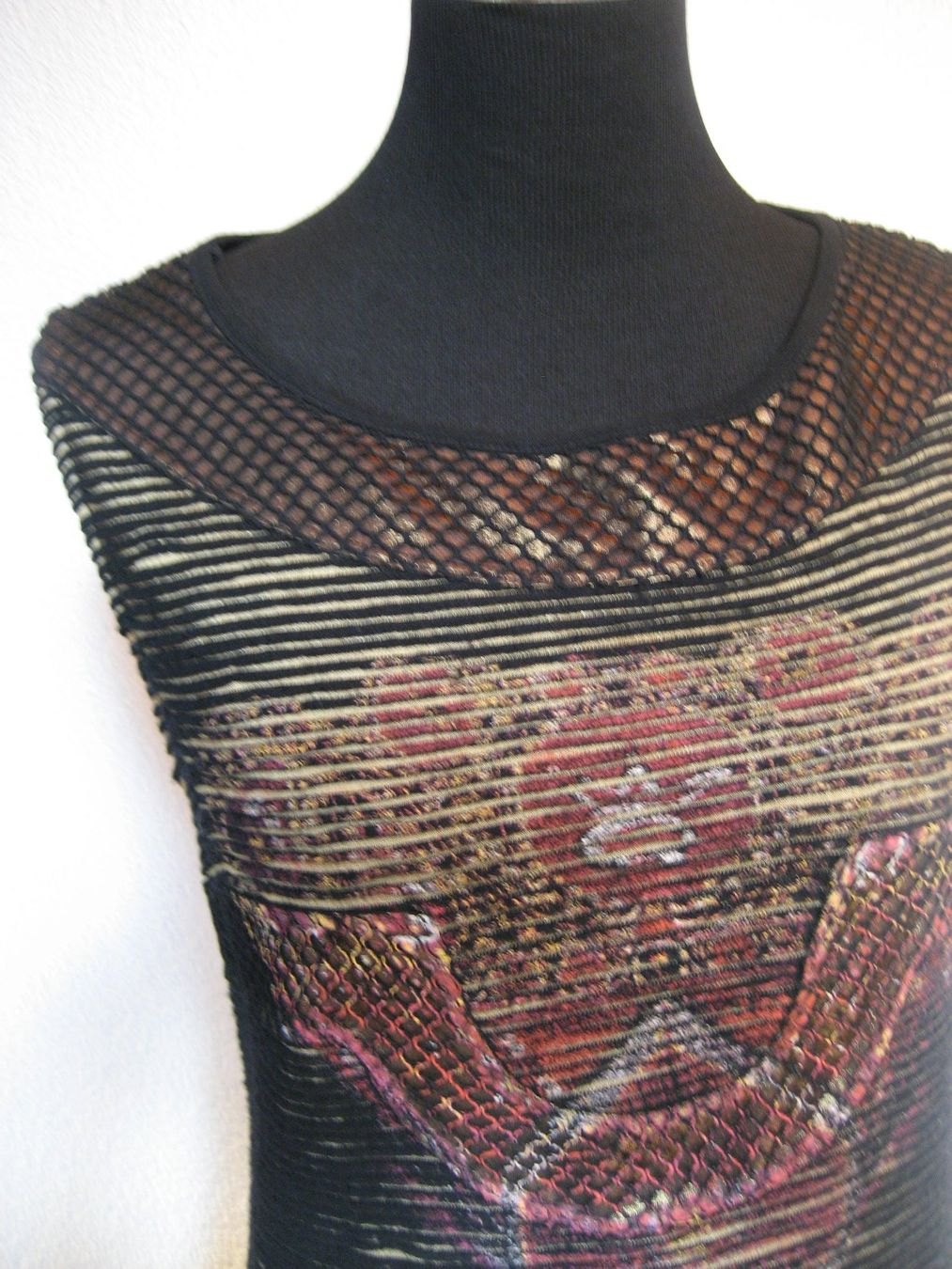 Vestiti: Robe en laine Save the Queen taille L – Nuovo (secondo la descrizione) da Delémont venduto da marryb 1