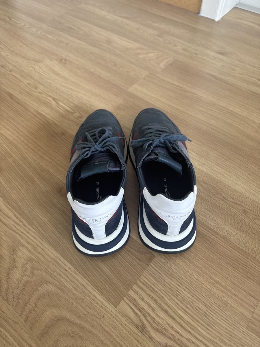 Herrenschuhe: Philippe Model Paris Vintage Sneakers - Navy, Size 43 – Gebraucht aus Dübendorf von Srdan90 2