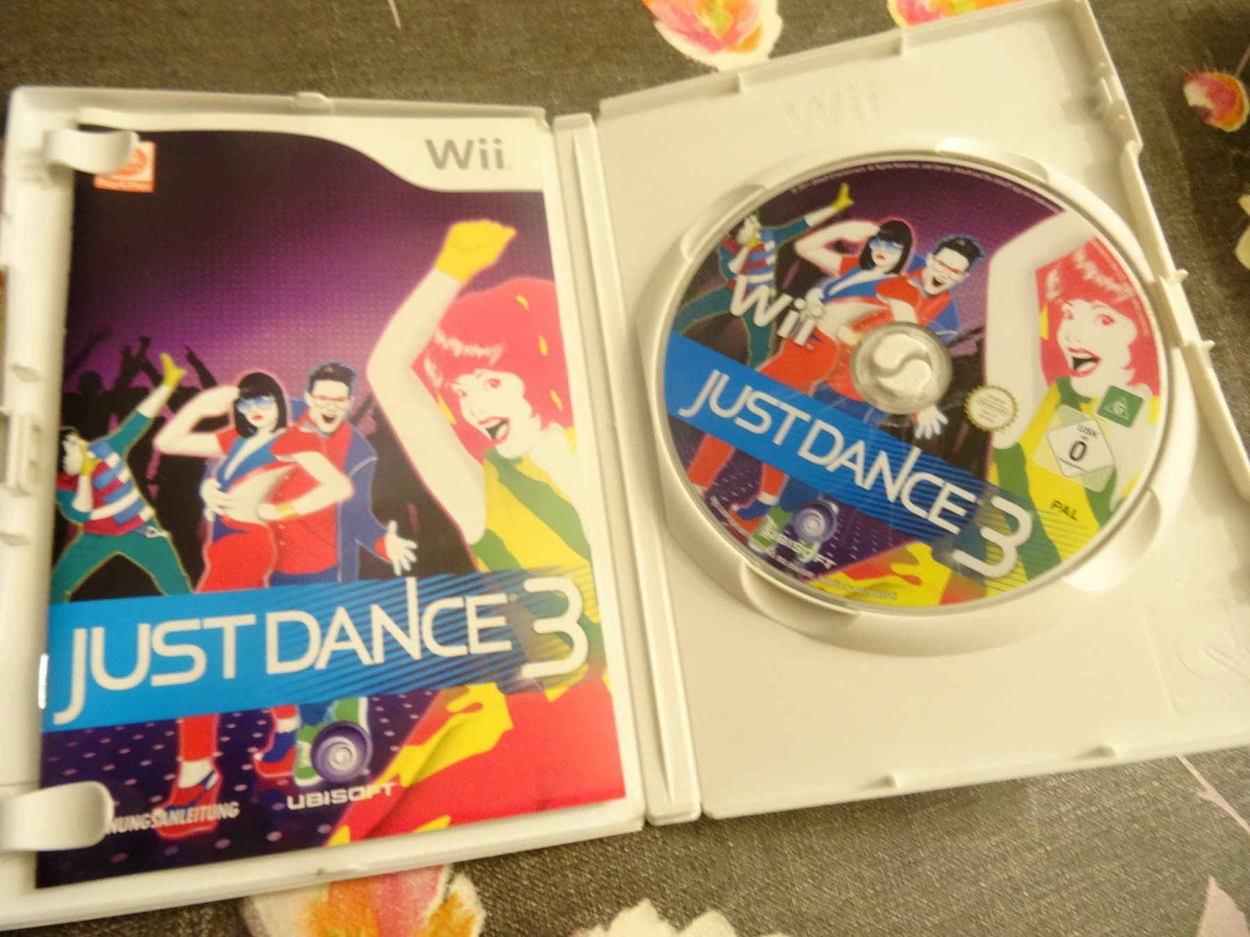 Nintendo Spiele: Just Dance 3 WII – Gebraucht aus Olten von  1