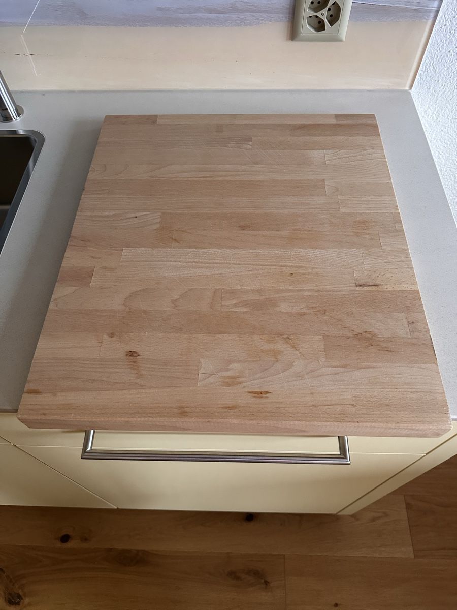 Cucine complete: Küchenholzbrett 43x46cm – Usato da Winterthur venduto da Unglaublich321 1