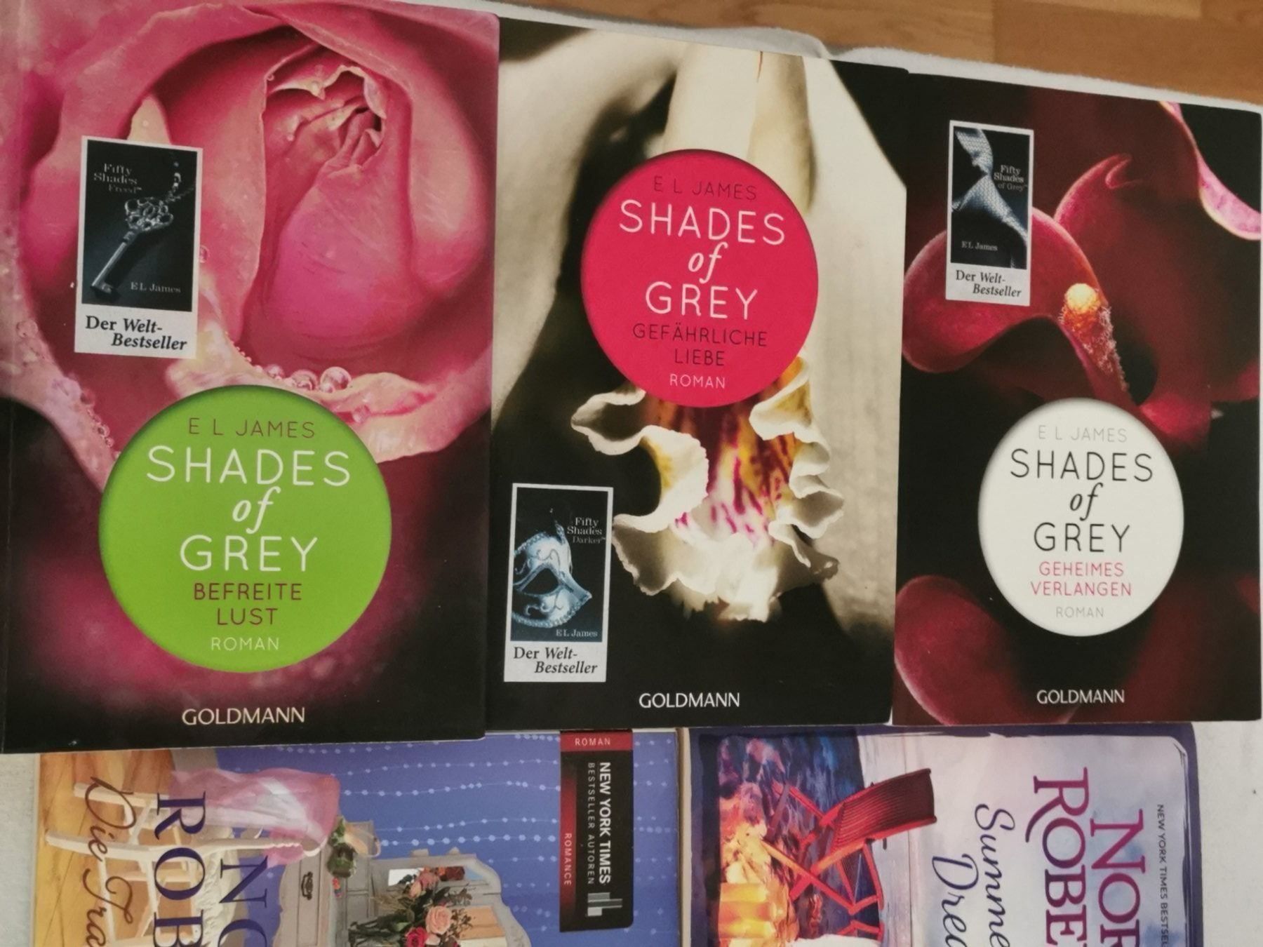 Bücher: Bücherpaket Shades Roberts – Neu (gemäss Beschreibung) aus Seewen SZ von pakosshop 5