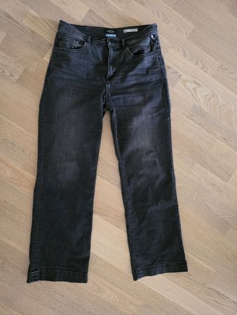 Replay Jeans Hose Melja High Waist Gr. 27/30