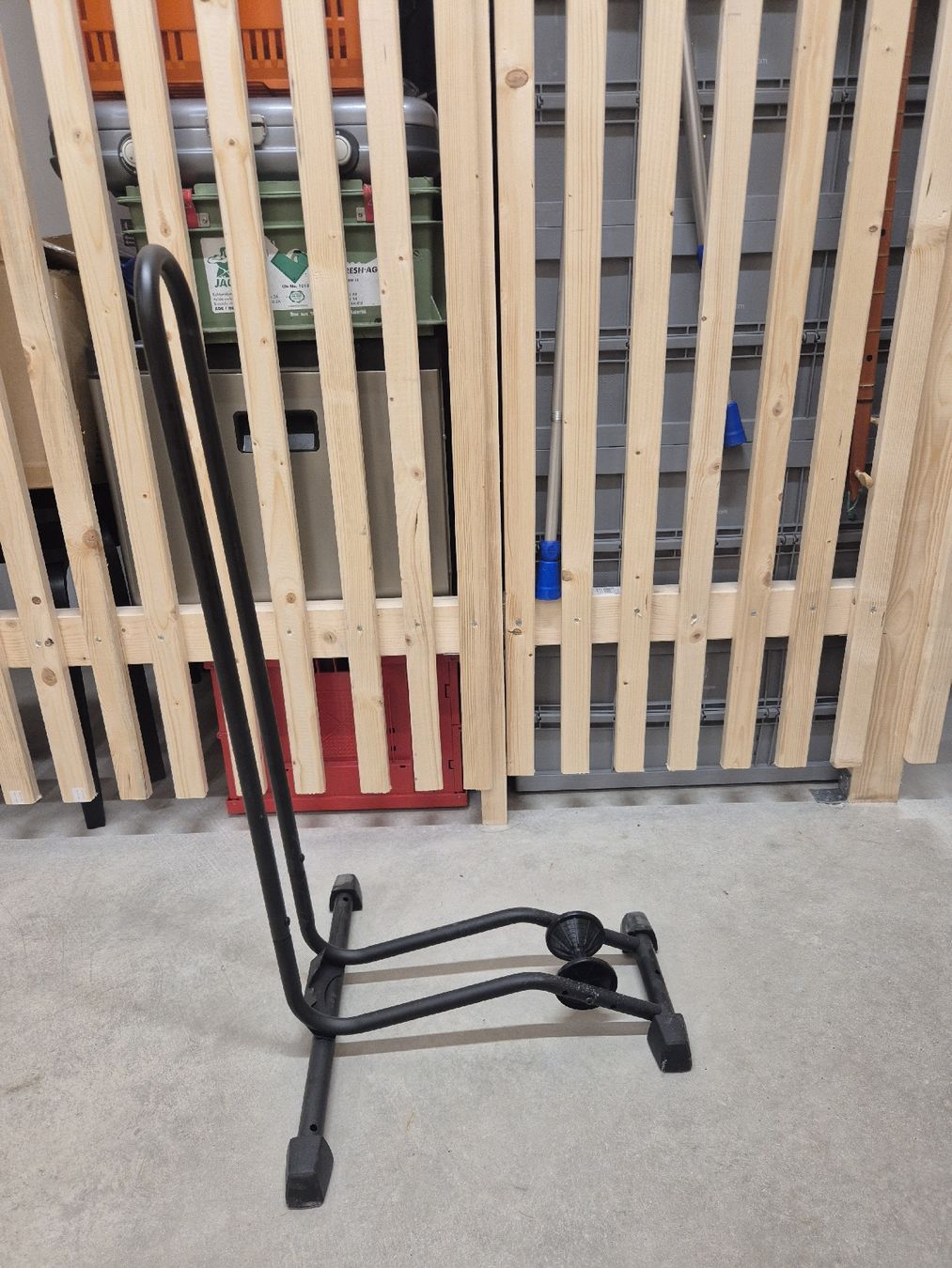 Supporti per biciclette: Fahrradhalterung einzel – Usato da Bettwiesen venduto da dariia.s 1