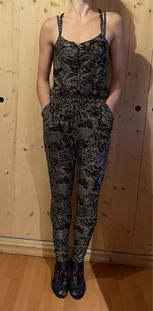 Tuta elegante ONLY, taglia M/L fantasia animalier