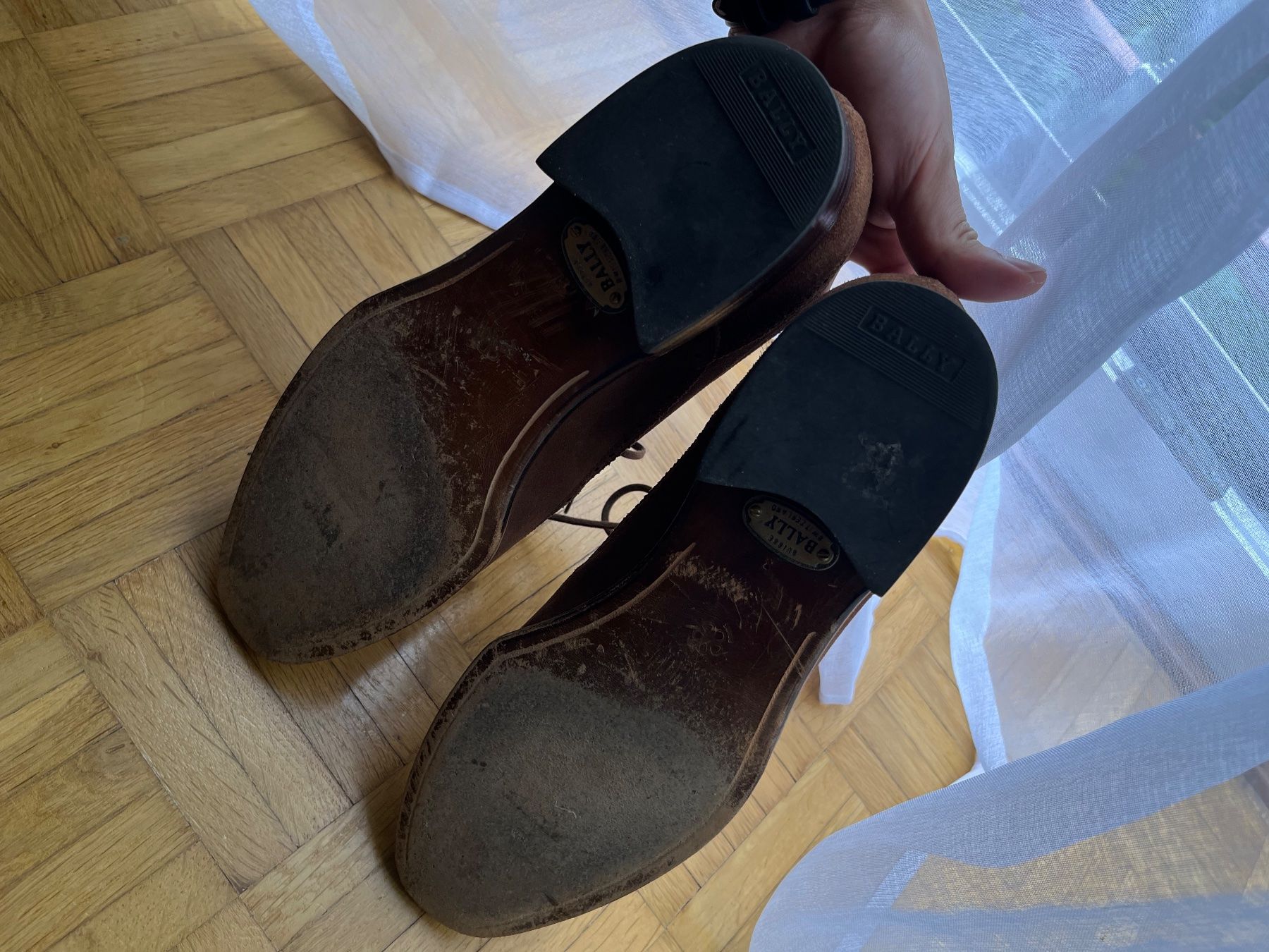 Bally Scarpe da uomo: Bally Suede Brogue Braun Grösse 8 – Usato da Kriens venduto da icekev 3