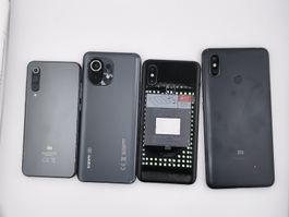 Xiaomi Smartphone Bundle: defect - For Parts/Repair