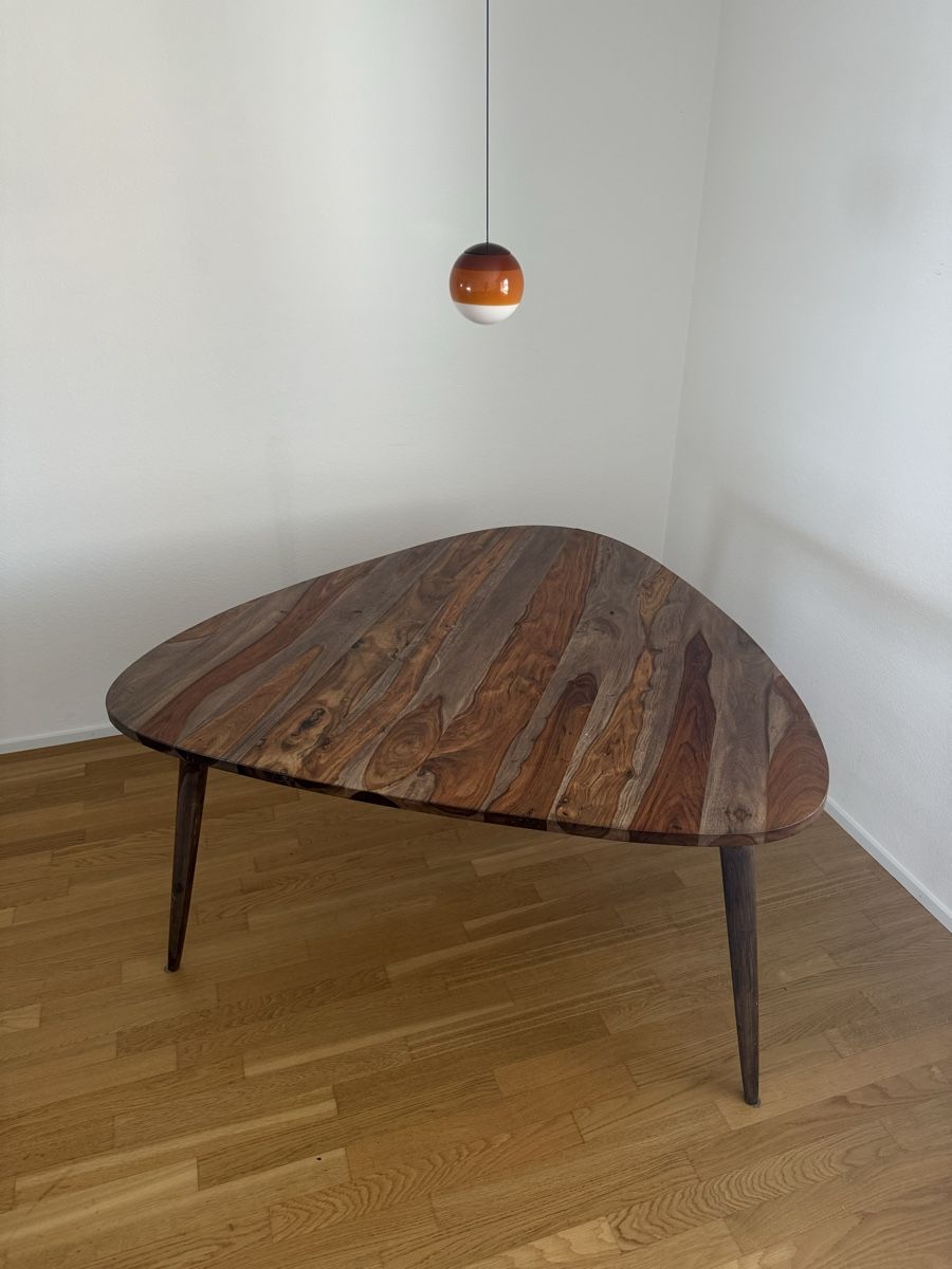 Maisons du monde Tavoli: Maison du Monde table à manger 6 personnes – Usato da Basel venduto da ina_c9yy 1