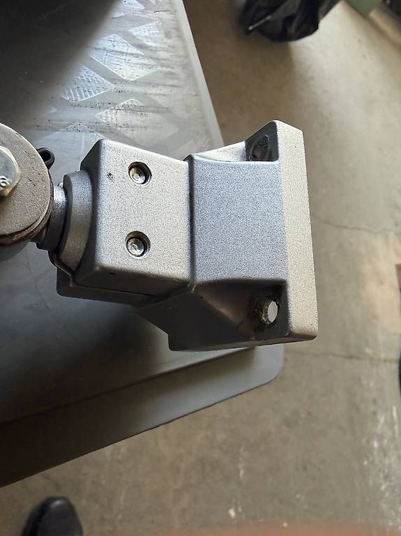 Lampade: robuste Industrieleuchte bzw. Gelenkleuchte – Usato da Necker venduto da liq24 5