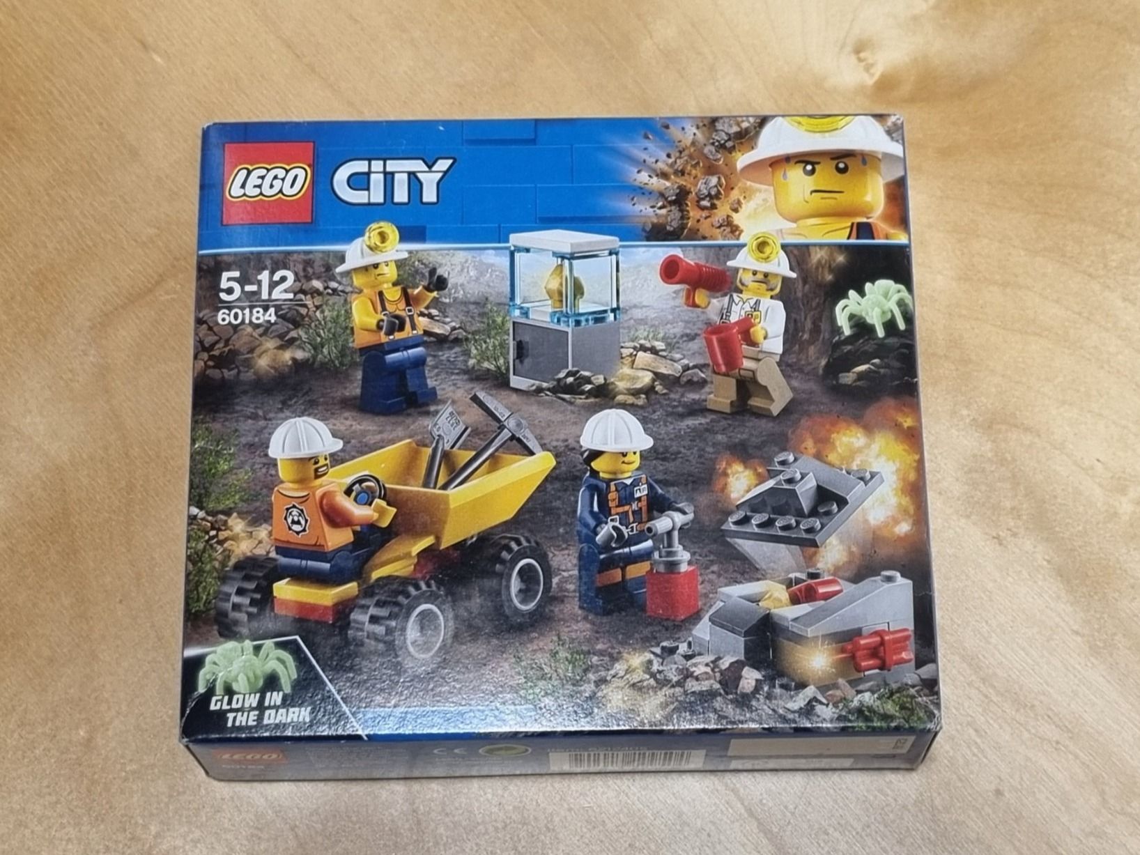 Lego Kit di costruzioni: LEGO City 60184 Mining Team – Nuovo e nell'imballaggio originale da Basadingen venduto da tot_59zf