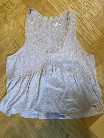Top Hollister Small lila