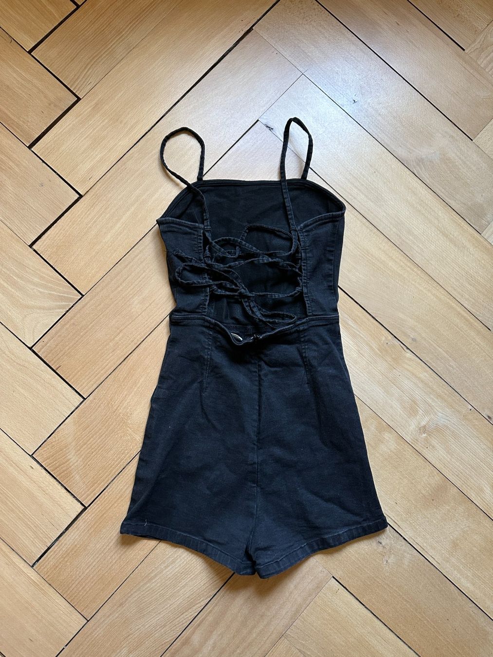 Tute: Jeans Jumpsuit schwarz 34 – Usato da Zürich venduto da Diazaio 1