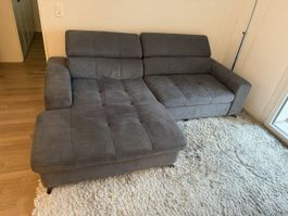Couch mit Schlaffunktion / Pull-out couch