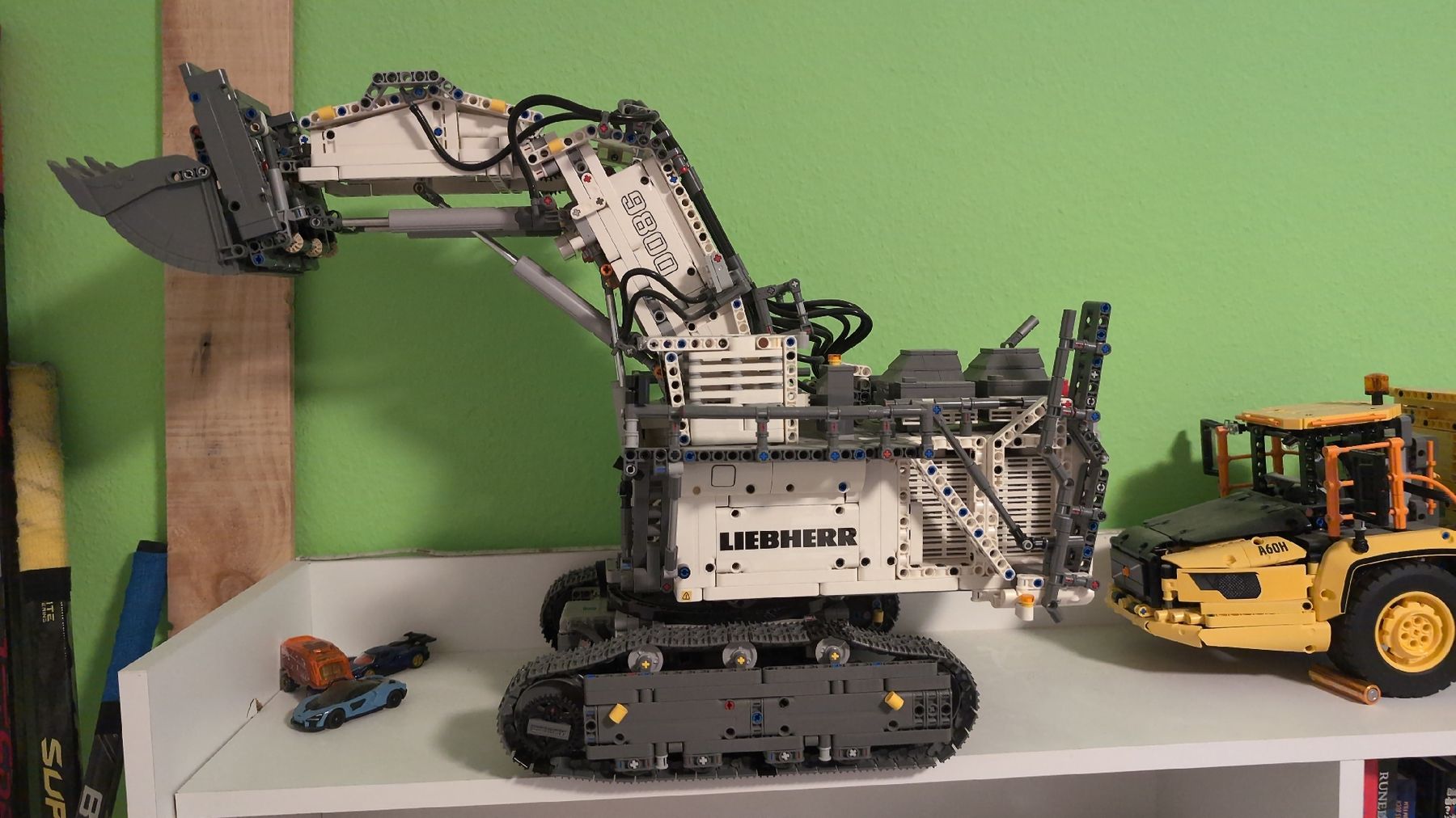Lego Giocattoli: Liebher Lego Technik Bagger – Nuovo (secondo la descrizione) da Widnau venduto da phr_f6ht