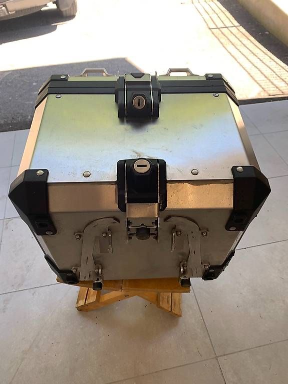 Topcase: BMW GS Adventure - TOP case alu – Usato da Ollon VD venduto da cha_hmv6 1
