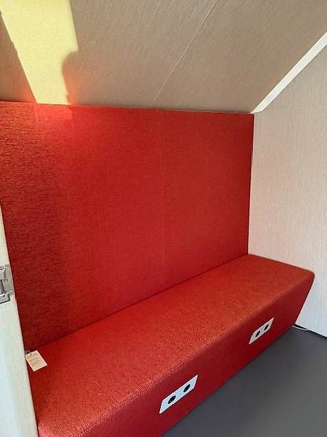 Modellini di ferrovie: Besprechungsbox "Hut Haus", Ausstellungsmodel – Nuovo (secondo la descrizione) da Lenzburg venduto da Buerokonz 2