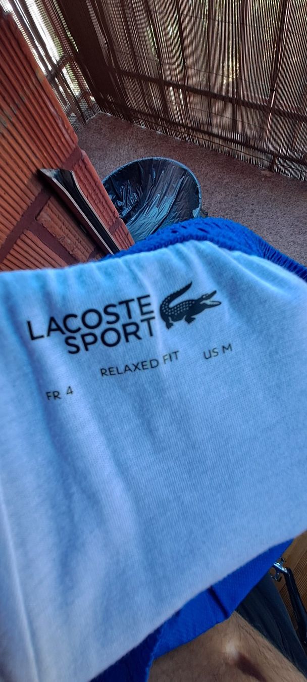 Lacoste Hosen: Joli bas training Lacoste bleu Taille M-L – Gebraucht aus Genève von lolo1232 2