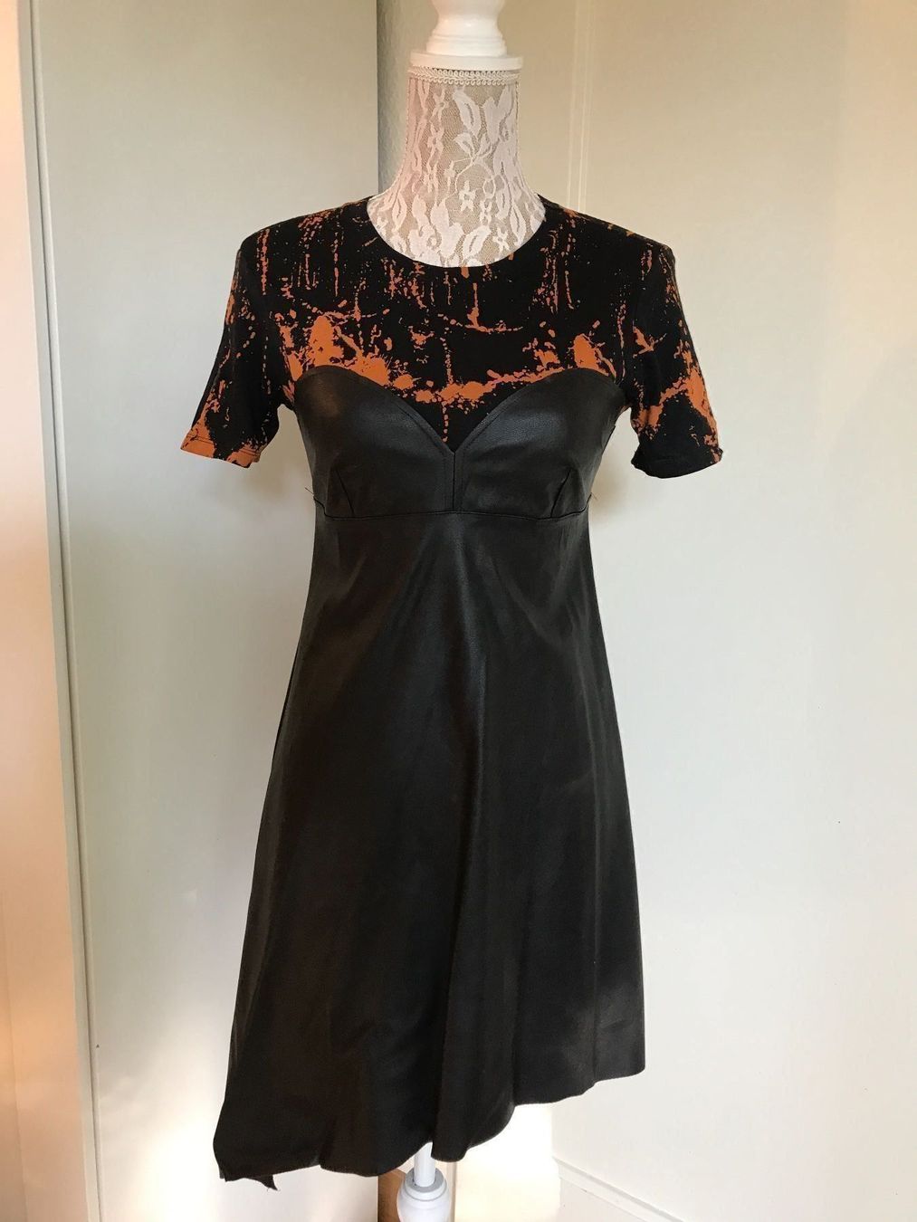 Zara Vestiti: Robe Asymétrique Taille S – Usato da Genève venduto da Annilu