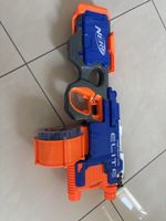 Nerf Waffe elektrisch inklusive Munition und Batterien