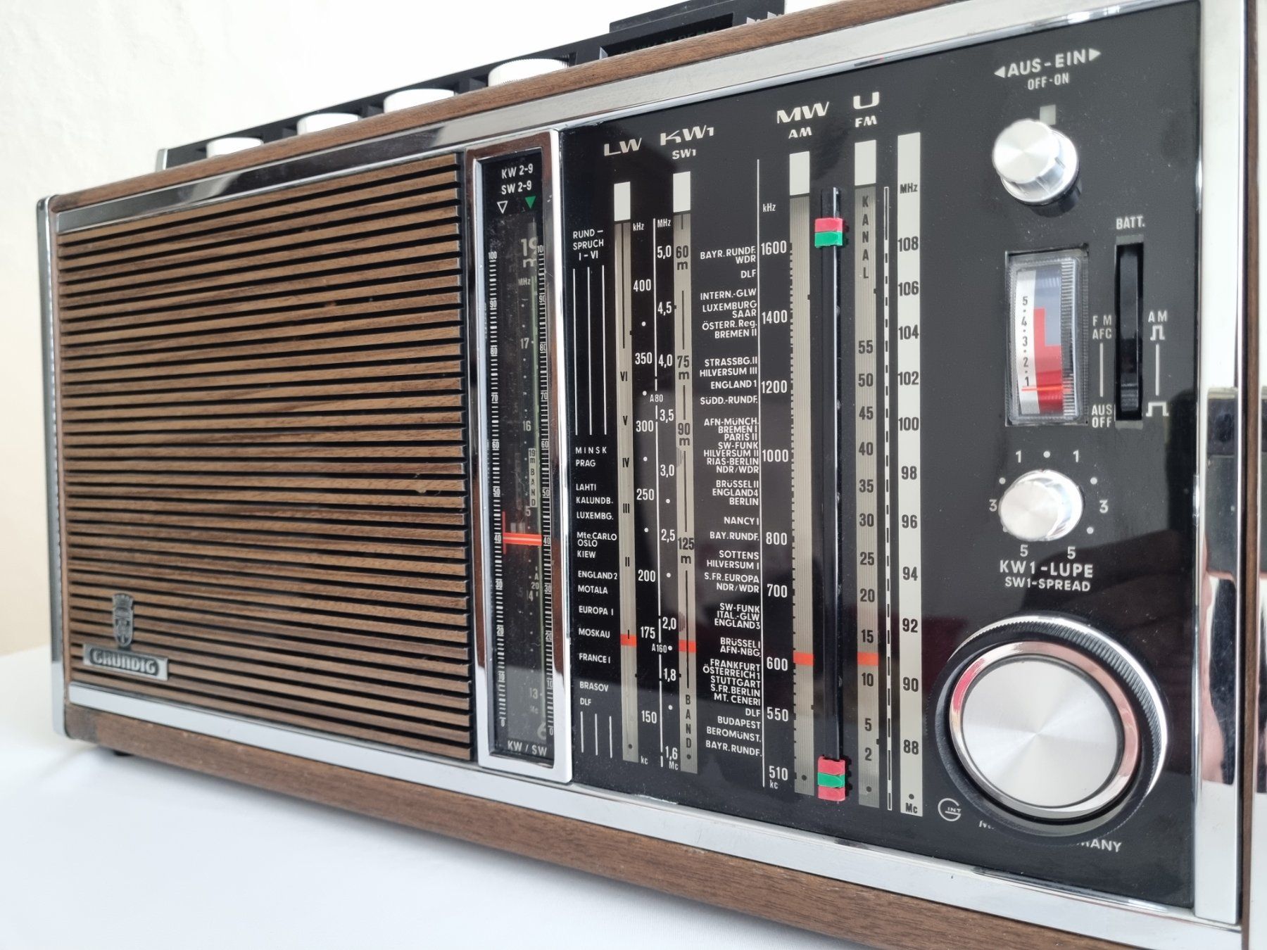 Grundig Radio: Grundig Satellit Transistor 6001 – Usato da Wettingen venduto da Xtra0 1