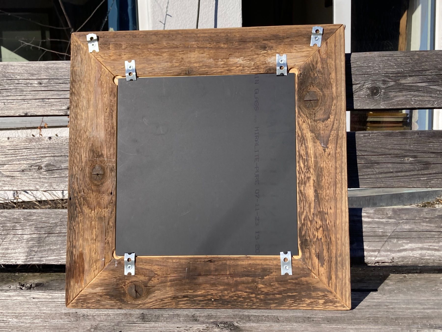 Miroirs: Rustikaler Spiegel mit Altholzrahmen, 46x46cm – Neuf (Voir description) à Domat/Ems par Stein_und_Holzbruch 4