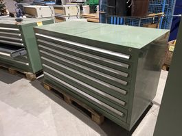 Vidmar Nr 4 sehr breit 152 cm! mit Vollauszug, top Zustand.