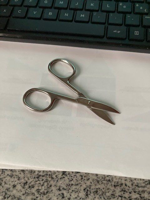 Unghie finte: neue Nagelschere stainless Germany – Nuovo (secondo la descrizione) da Untervaz venduto da AndreaC04 1