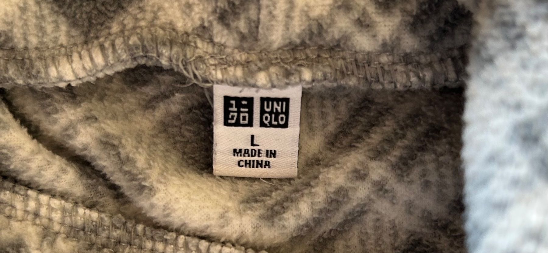 Uniqlo Maglioni & Felpe: New Uniqlo Roll-Neck Sweater size L – Nuovo (secondo la descrizione) da Zürich venduto da Sophie0569 3